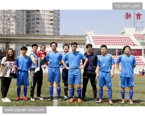 深圳队内容破局：从瓶颈到转机，实时快讯如何激活足球传播？