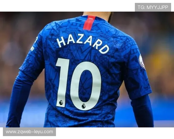 卡瓦尼巴黎岁月：锋线传奇与荣耀